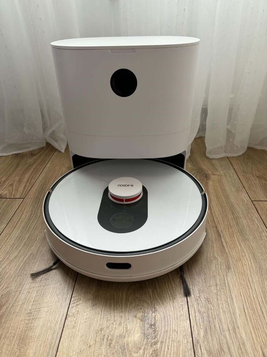 Robot sprzątający użyty kilka razy