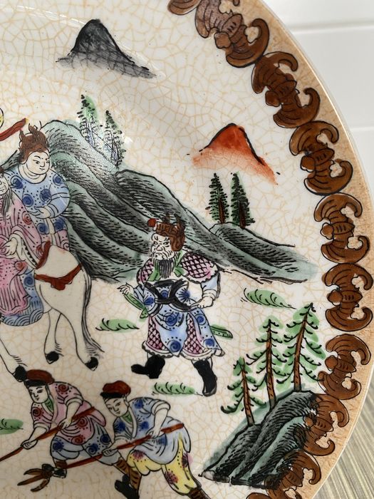 Prato de porcelana antigo chines