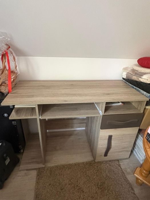 Sprzedam zestaw mebli