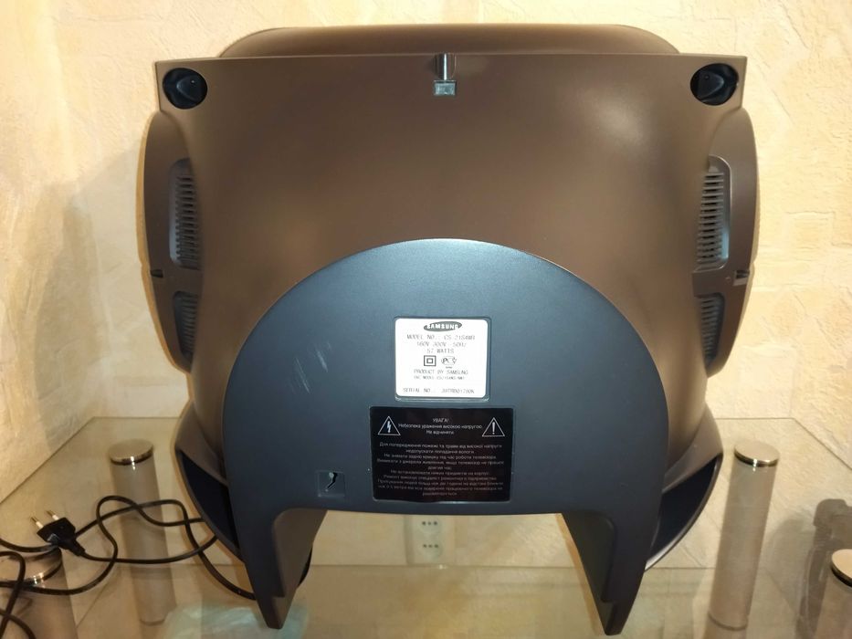 Телевізор Samsung  Thunder СS-21S4WR , STEREO BASS .