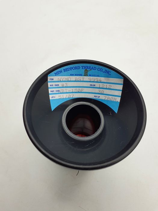 Nici bardzo mocne brąz