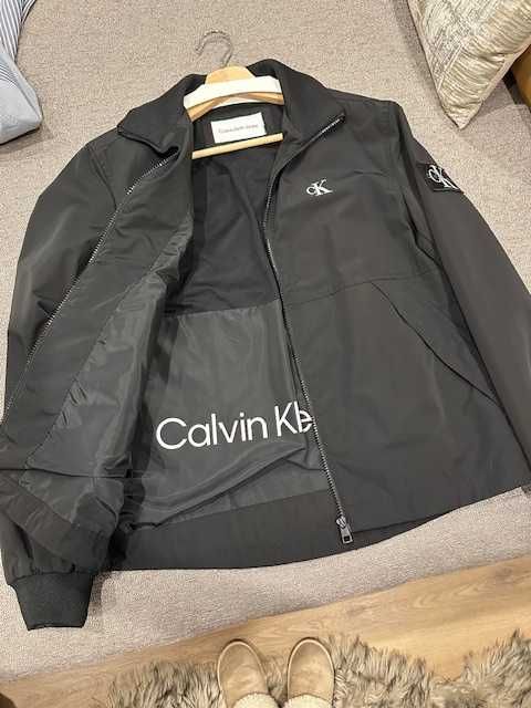 Casaco preto da Calvin Klein novo