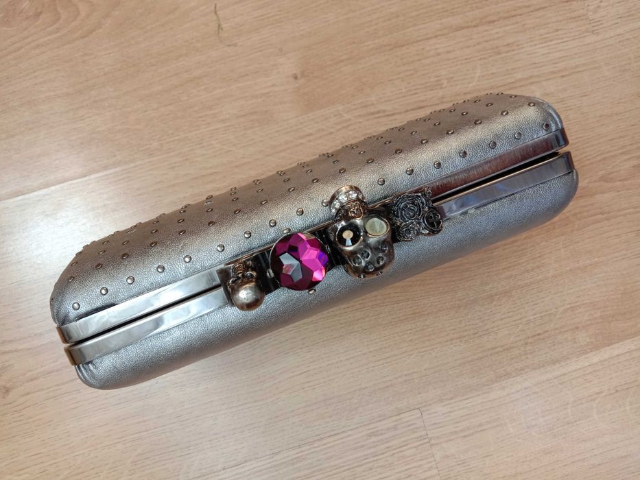 Клатч сумка кастет з черепом