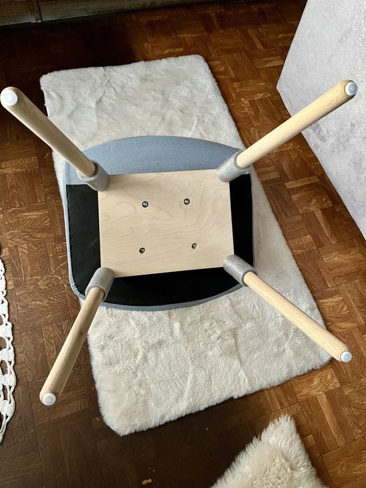 Krzesło AAC 13 marki HAY, stan nowy