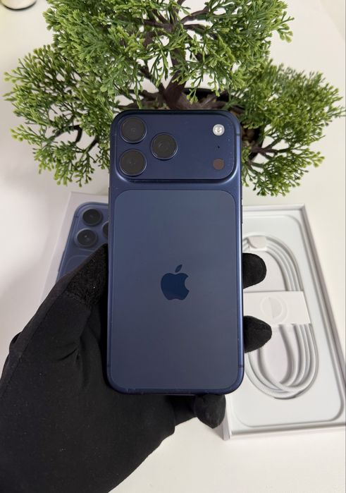 Iphone 17 Pro Max 256gb blue Neverlock (USA)