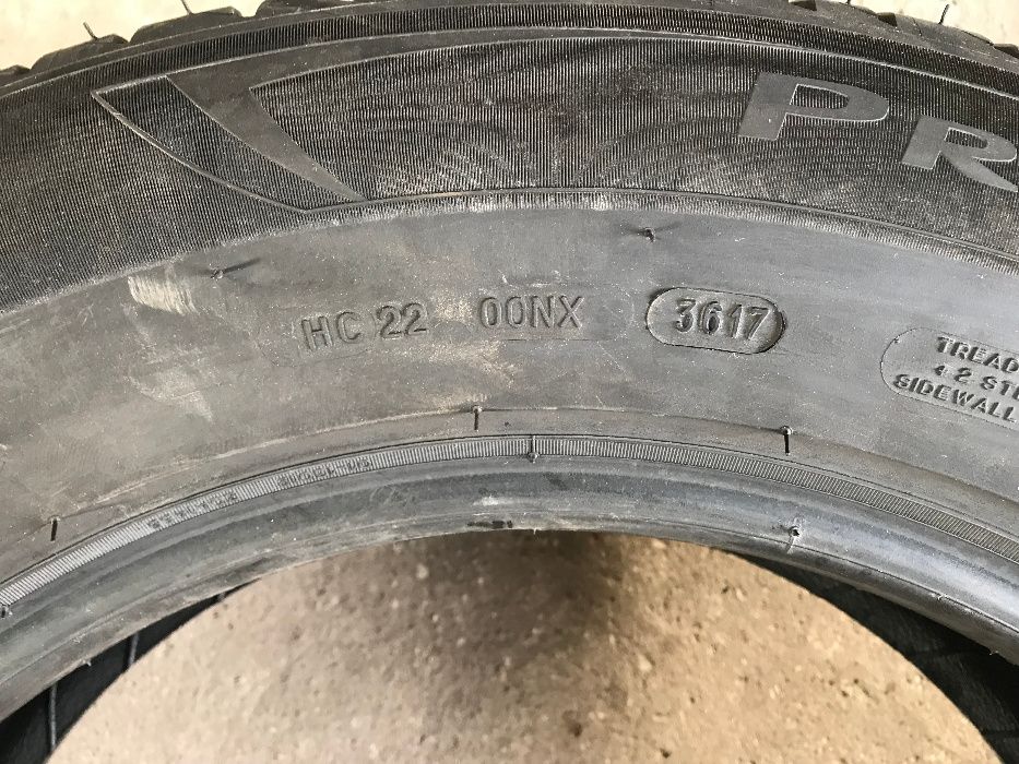 Opony Michelin 215 65 R17 Demo