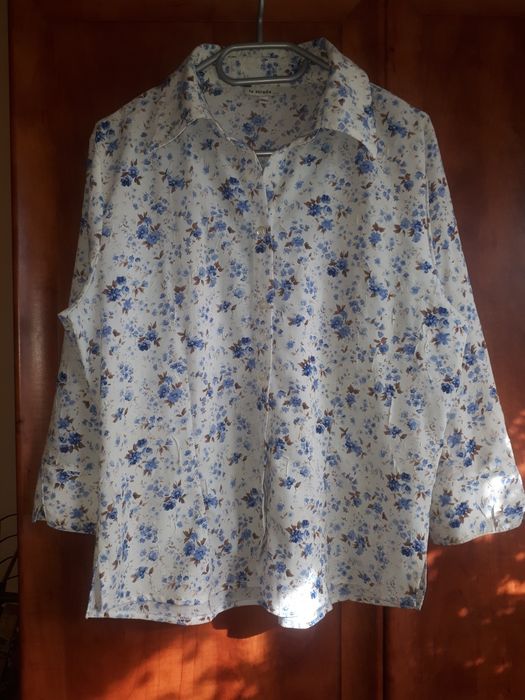 Koszula vintage w błękitne kwiatki