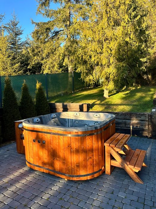 Domek „FOREST” 12 osób  Sauna | Jacuzzi | Balia |