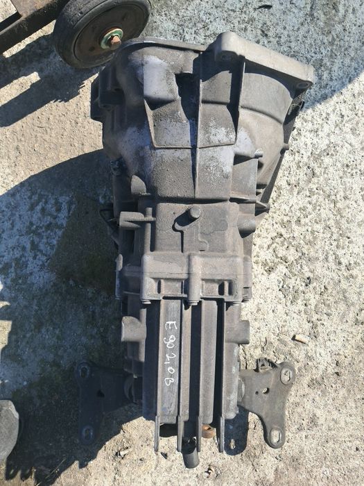 Skrzynia biegów bmw e90 e91 2.0b