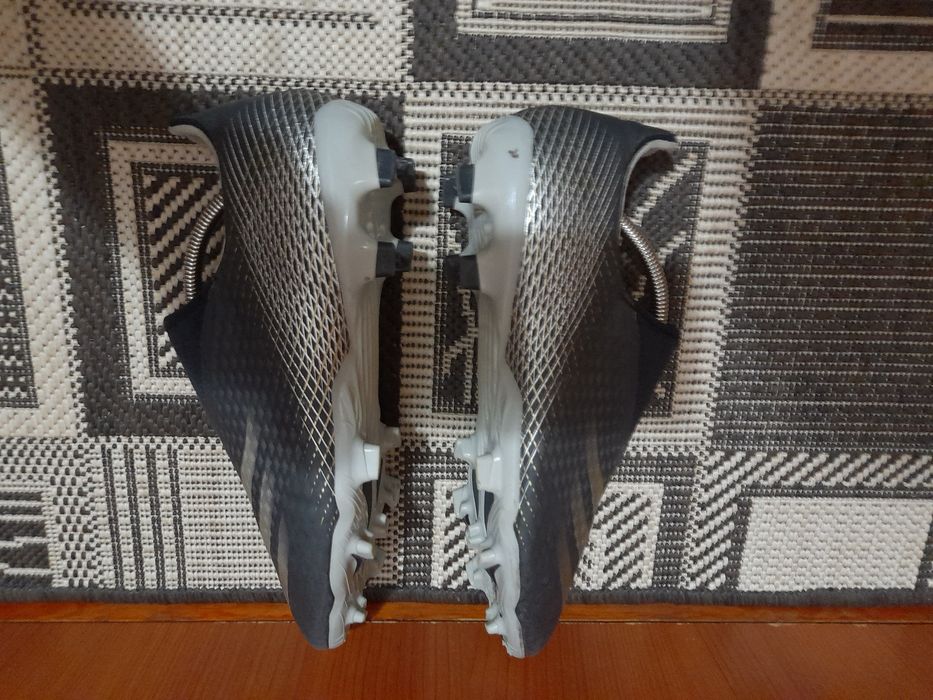 Оригинал Бутсы Adidas X Ghosted .3 Laceless FG, 44/ 28 см