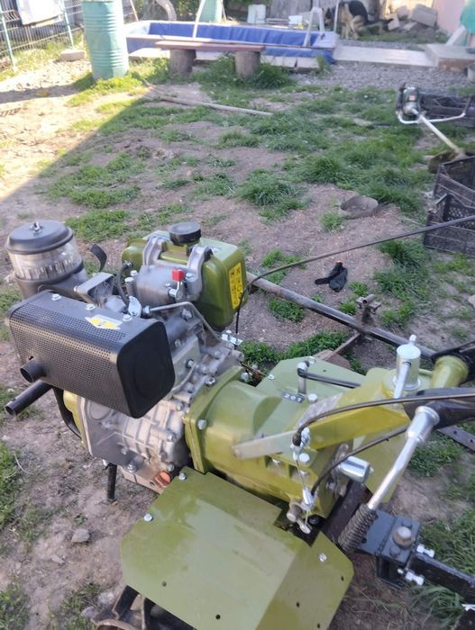 Продам мотоблок DOZER D6-1