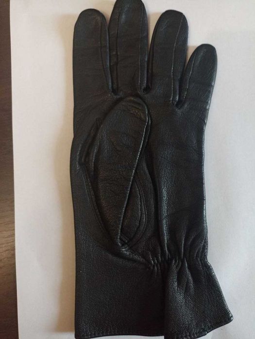 Перчатки лётчика ВВС СССР.