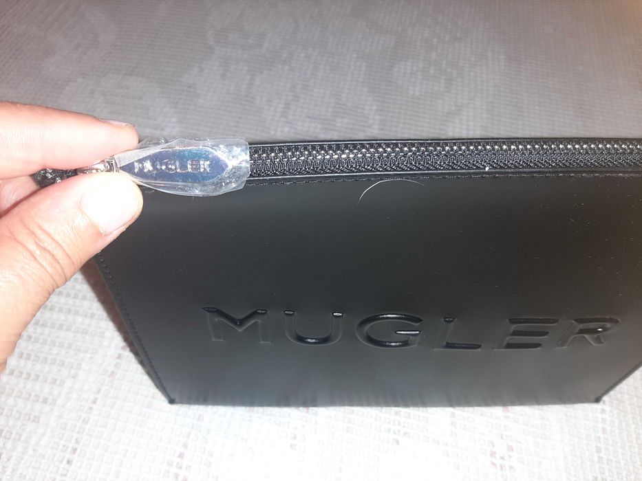 Carteira de mao muhler