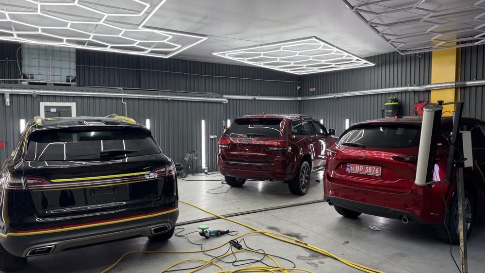 Детейлінг авто хімчистка полірування мийка