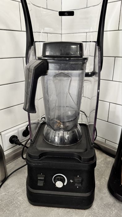 Блендер HENDI 230688