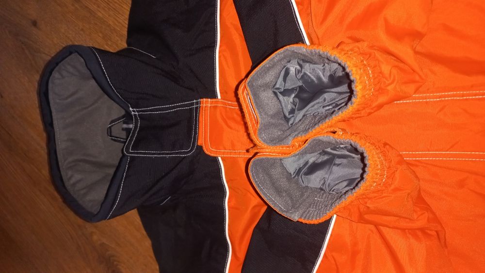 Сноуборд ,лыжный костюм Xl,на 175см