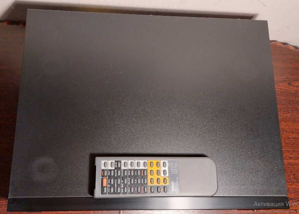 CD-програвач Yamaha CDX-1050