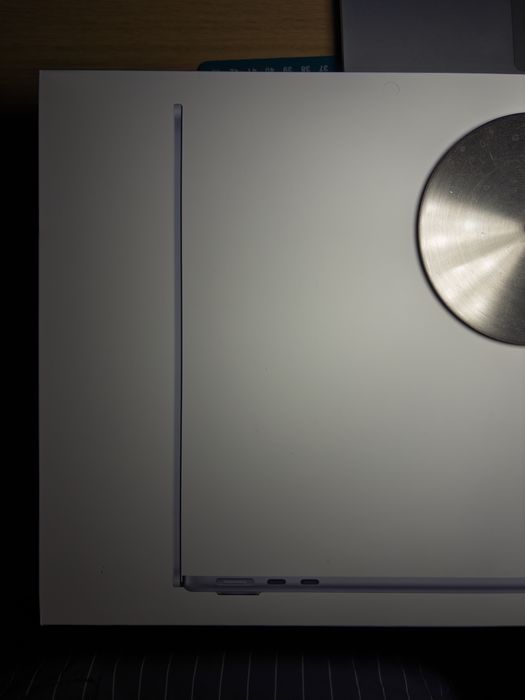 MacBook Air 13” M4 – 16GB / 256GB – Blue