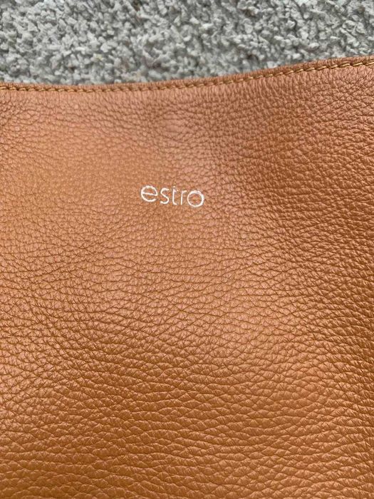 Продам жіночу сумку Estro