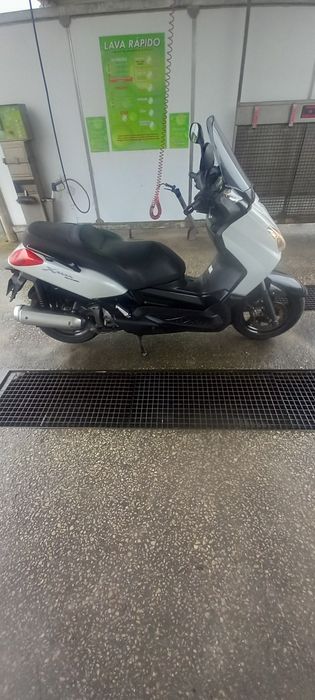 Scooter yamaha xmax 125