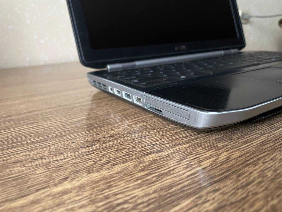Ноутбук дешево Dell Latitude E5520 | HD | RAM-4Gb | HDD-320Gb