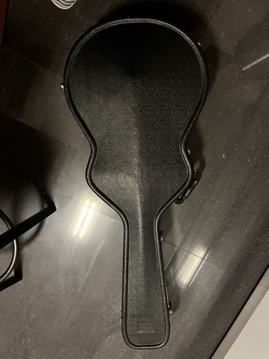 Hard case de guitarra