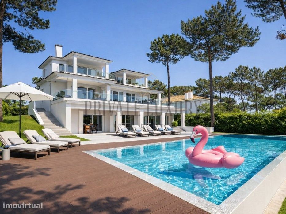 Villa T8 de Luxo na Herdade da Aroeira Onde o Conforto se Encontra ...