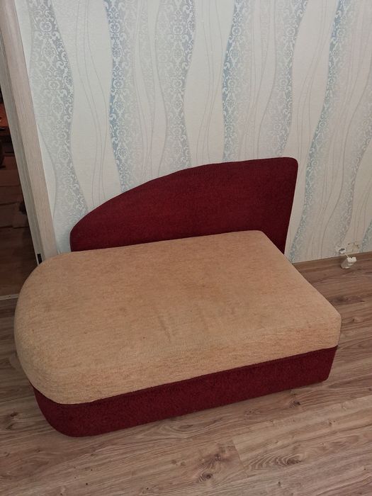 Диван дитячий б/у