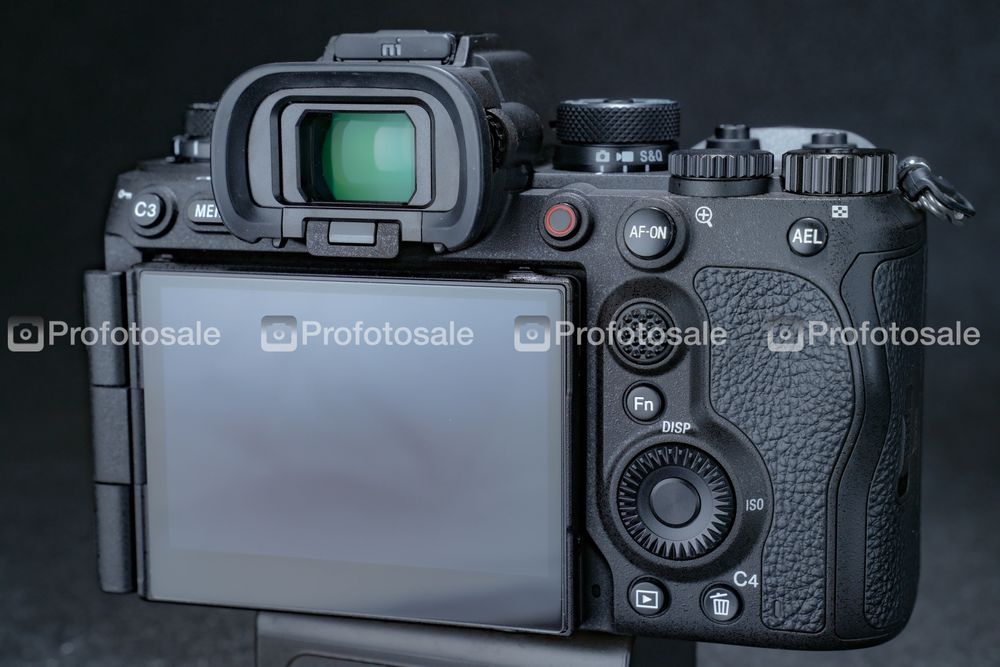 Фотоапарат Sony Alpha A9 III body