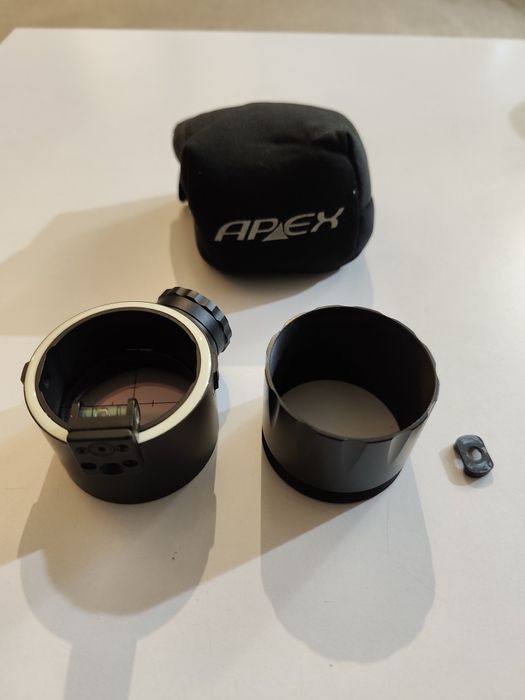 Lipko Apex Covert One Dot / Łuk Bloczkowy