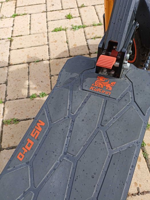 Електросамокат із сидінням! СТАН НОВОГО! KuKirin M5 Pro 1200Вт