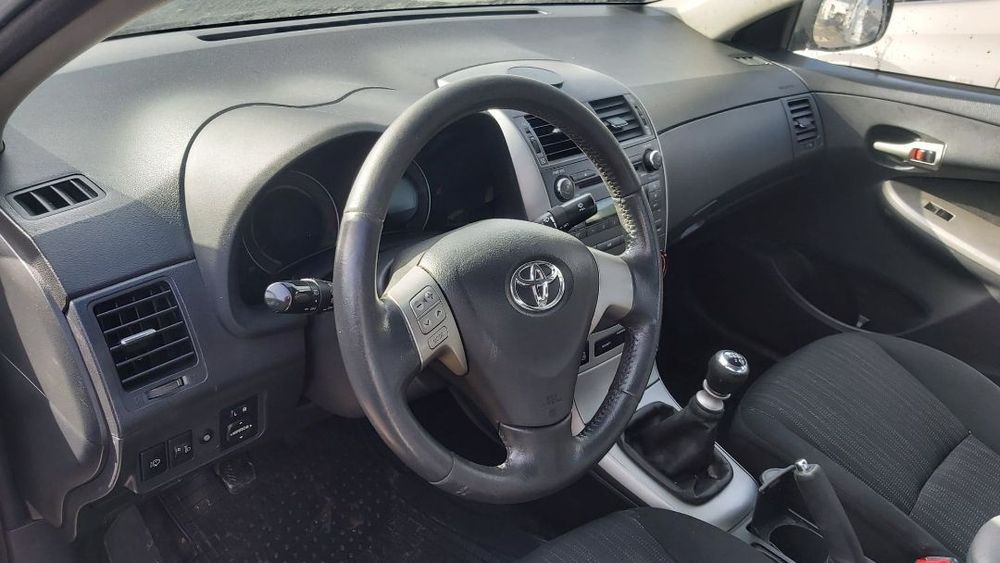 TOYOTA COROLLA e15 2,0 D4D pompa wspomagania