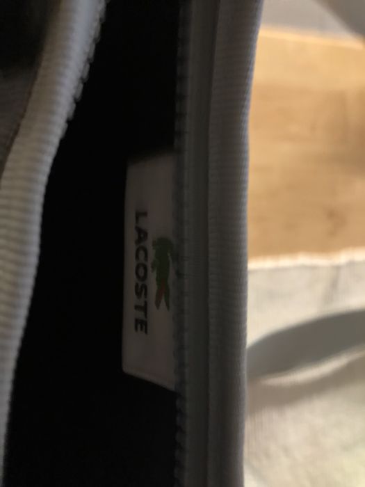 Mala de tiracolo LACOSTE com varios bolsos