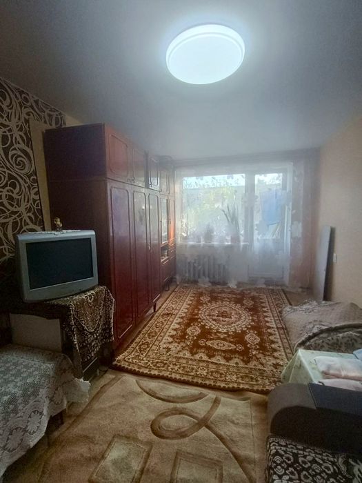 Оренда кімнати для хлопця.Півнвчний.