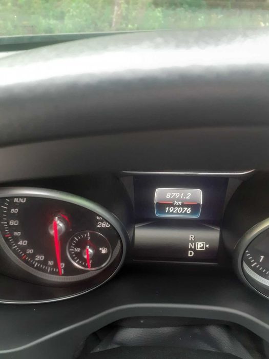 samochód osobowy Mercedes-Benz A 200, elektryczny szyberdach