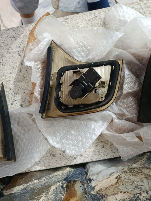 Faróis audi a4 b7 traseiros sedan