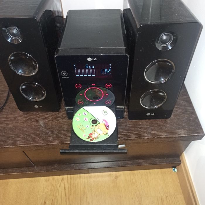 Aparelhagem LG com CD, radio