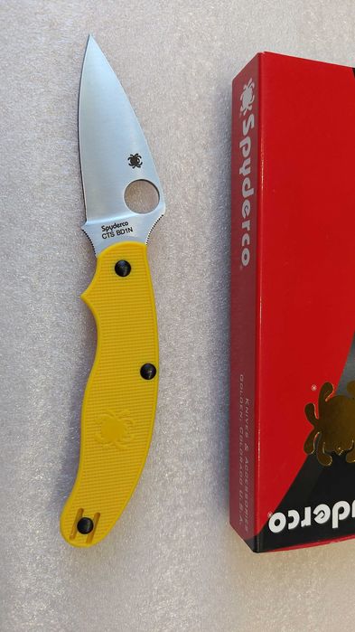 Mały nóż składany Spyderco UK Penknife C94 scyzoryk bez blokady NOWY