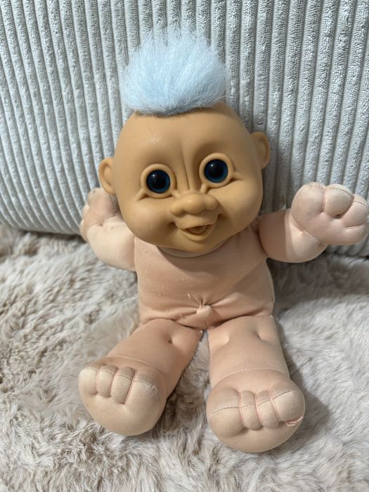 Lalka troll z bajki