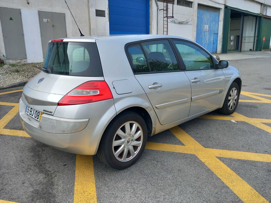 Renault Mégane II 1.5 DCi Dynamique Luxe - 5Portas (03/2006)