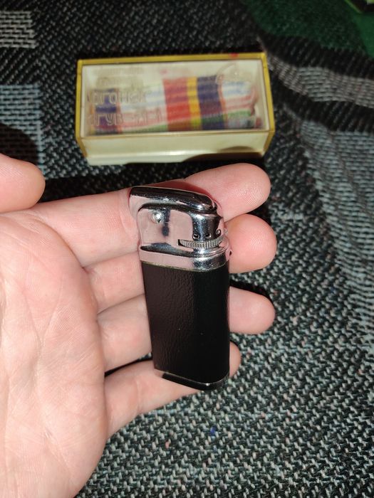 Зажигалка Огонек 3ГУВ-71-1 ссср (как новая!)