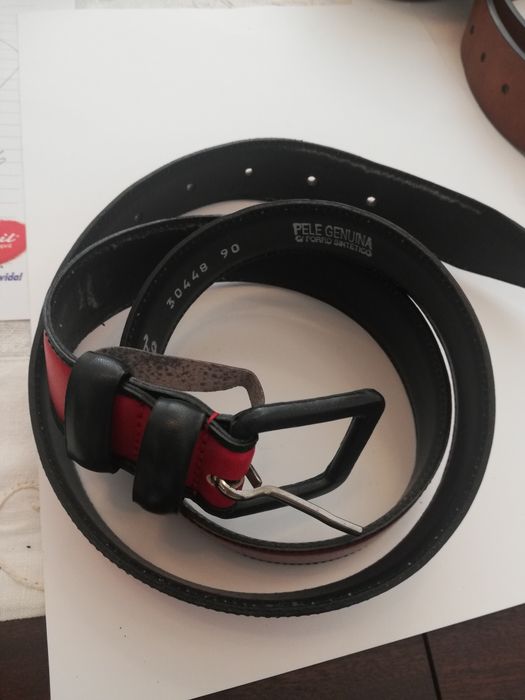 Conjunto de cintos  com pouco uso