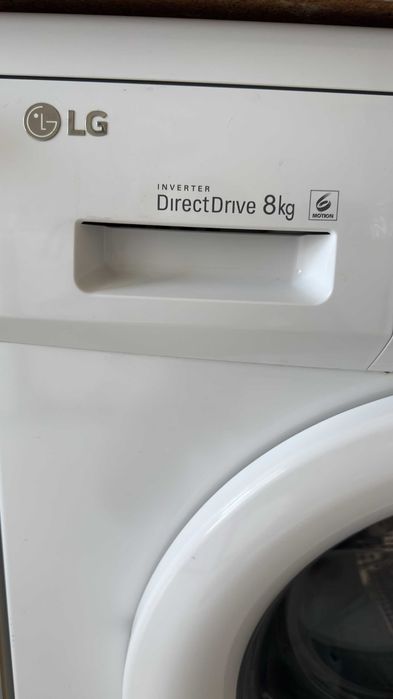 Máquina de Lavar Roupa 8kg LG Inverter Direct Drive.