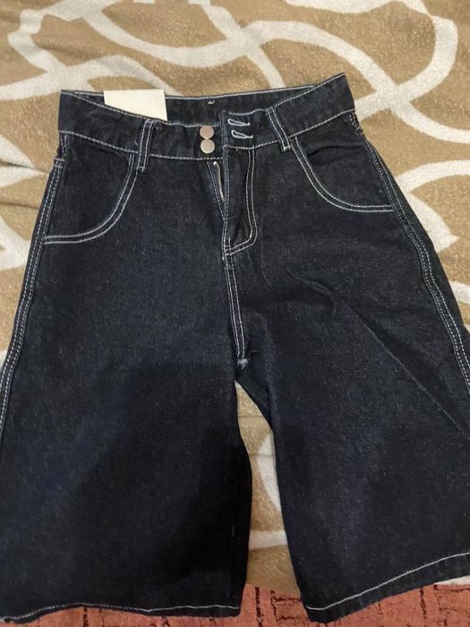 Трендові шорти baggy