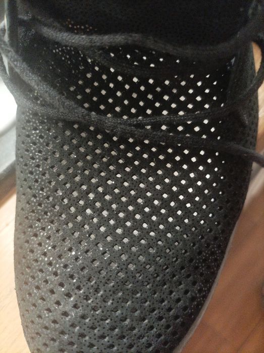 Buty czarne sznurowane 40 quazi