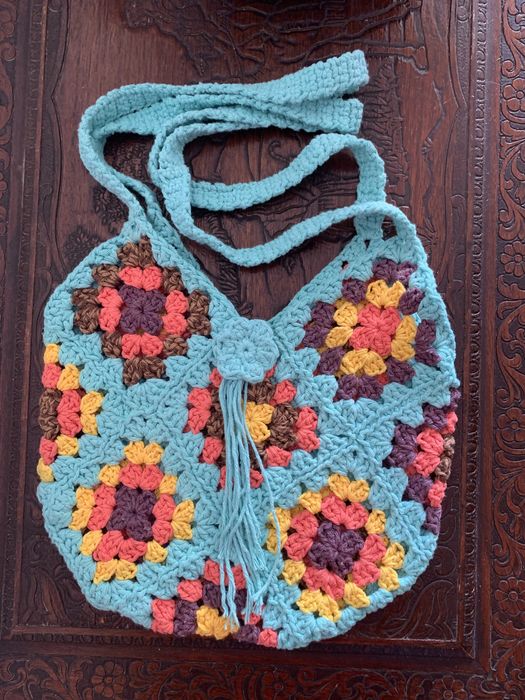 Bolsa crochê colorida