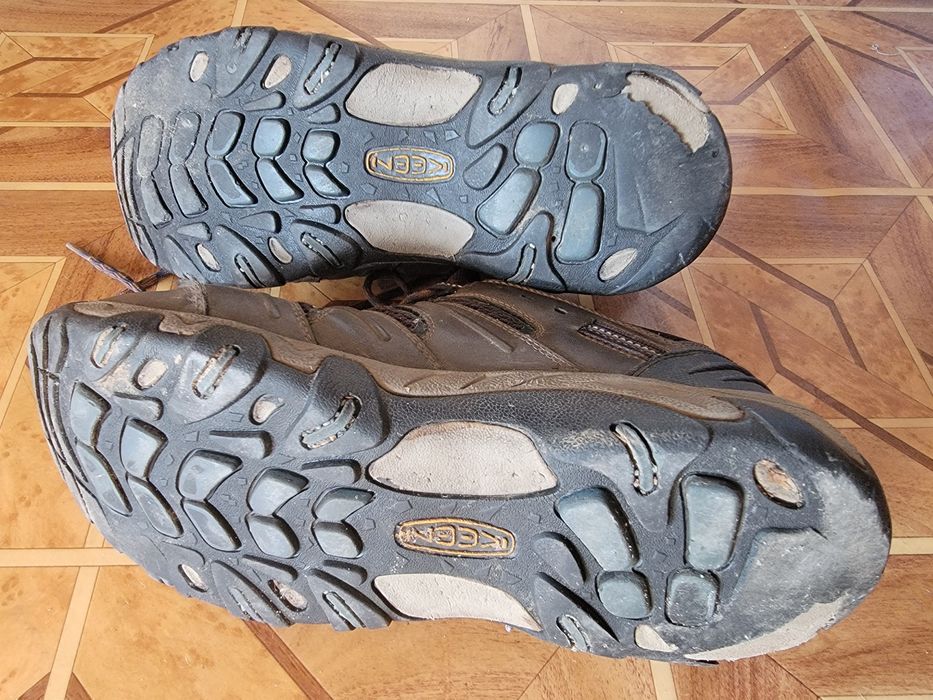 кроссовки keen туристические