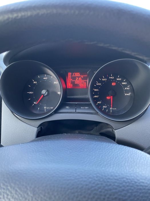 Продам SEAT lbiza 2011