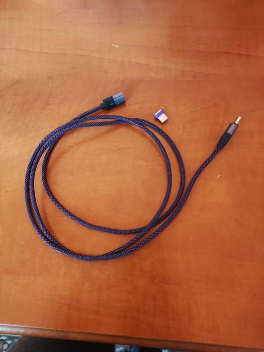 Magnetyczny kabel ładujący 240 W USB C na USB C