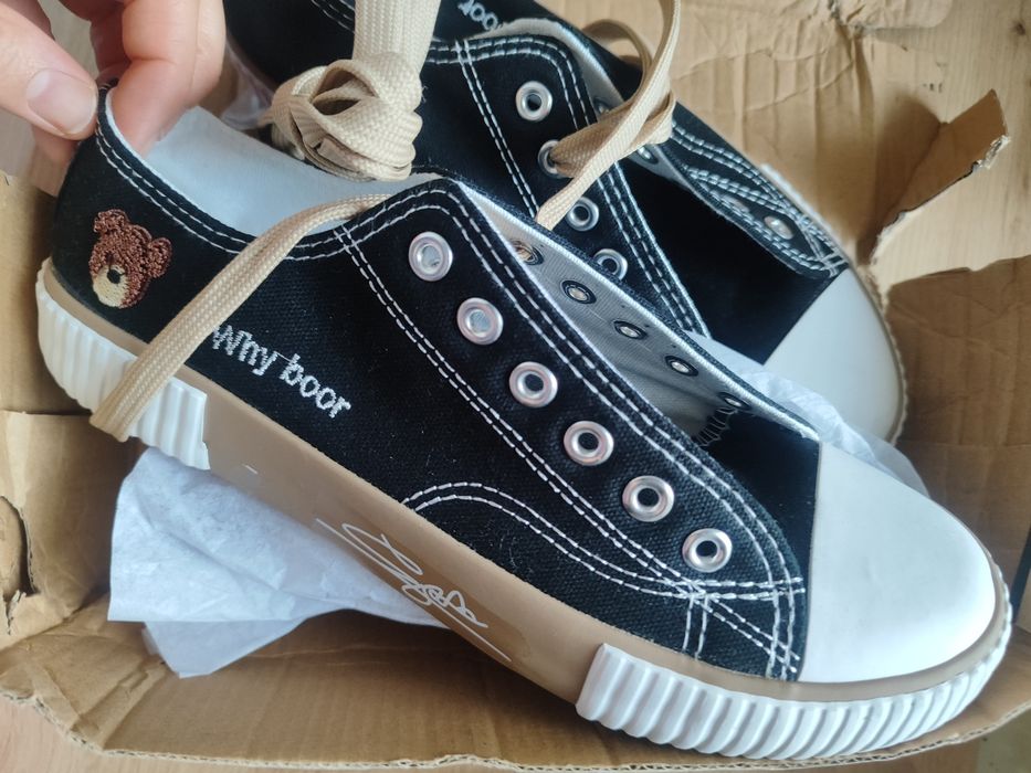 Trampki nowe 39/40